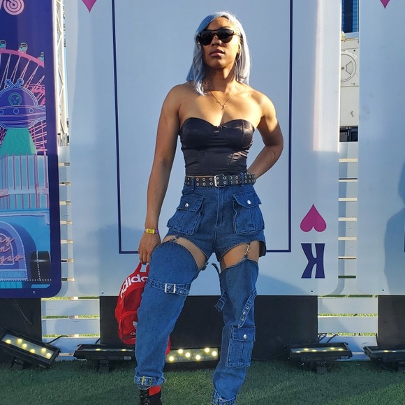 Multi purpose jeans /shorts - Picture 2 of 3